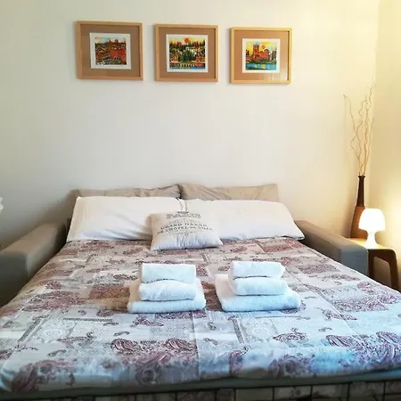 Luna Apartment *